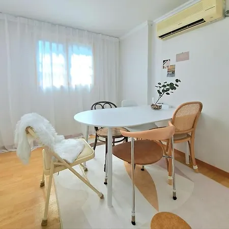 Healing & Romang House Seoul Room photo
